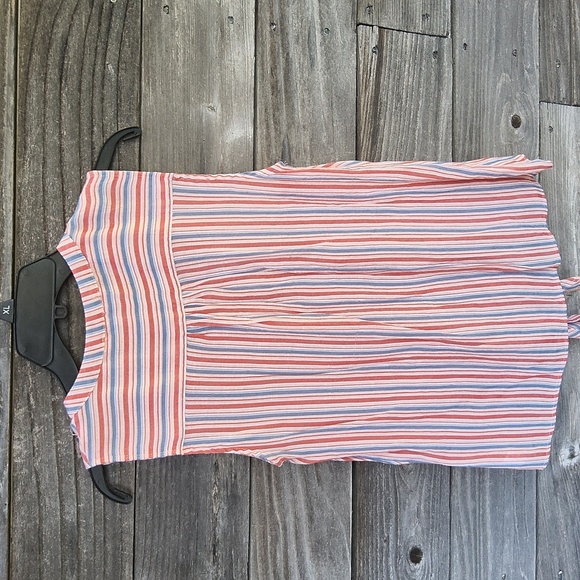 New Directions red, white & blue sleeveless button down blouse size medium - Picture 5 of 6